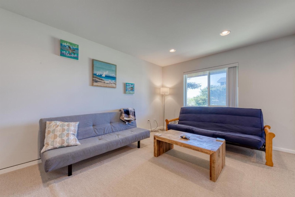 Ocean Oasis Main image